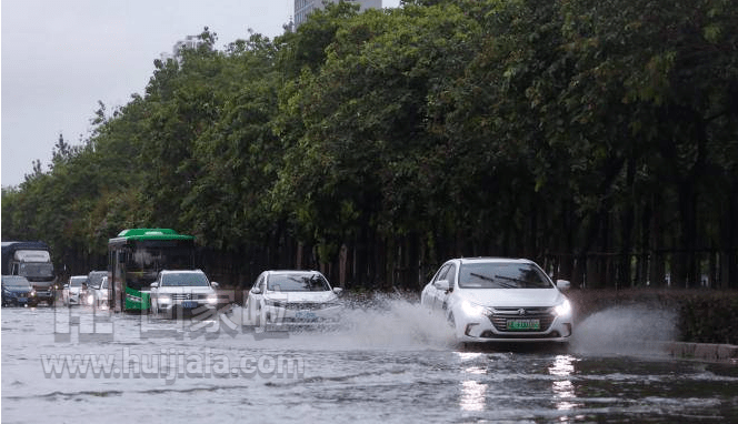 暴雨出行，这些知识要知道！